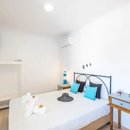 Townhouse Aqua-maris - Moradia Com Bbq E Rooftop Em Semesterbostad *